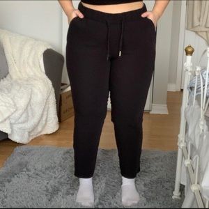 Lululemon On The Fly Pant